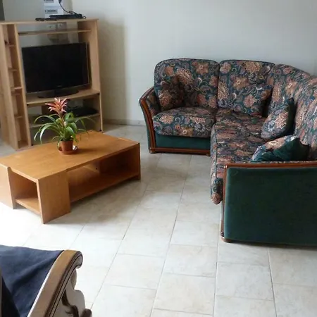 Holiday home Les Caillotes *